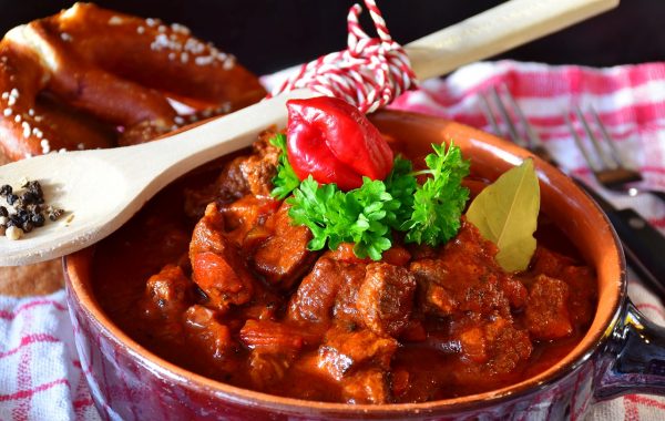 Guláš z vepřového masa Vepřová guláš recept